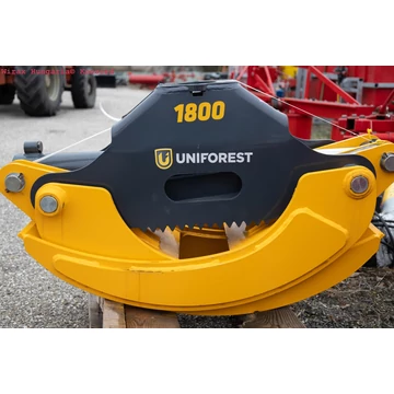 UNIFOREST 1800 rönkfogó kanál
