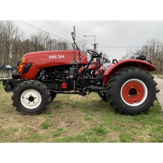 AMS 344 Traktor