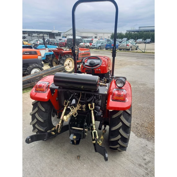 AMS 344 Traktor